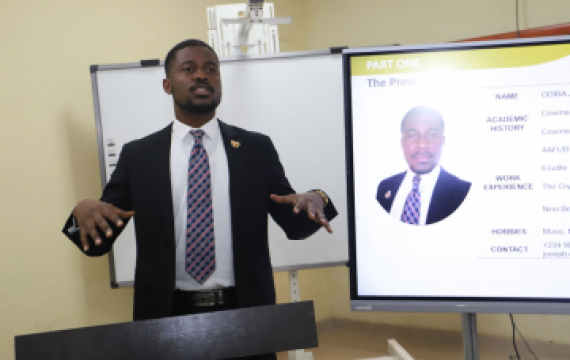 Sales Expert Encourages Students to Explore Sales Career